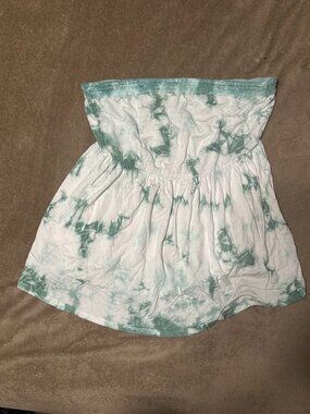 T108 - Torrid Super Soft Green White Cream Babydoll Tube Top size 0 12